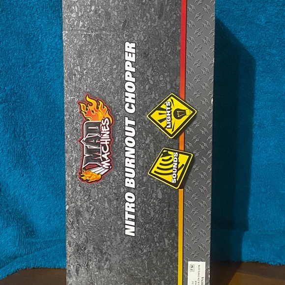 NITRO BOURNOUT CHOPPER - Picture 4 of 8